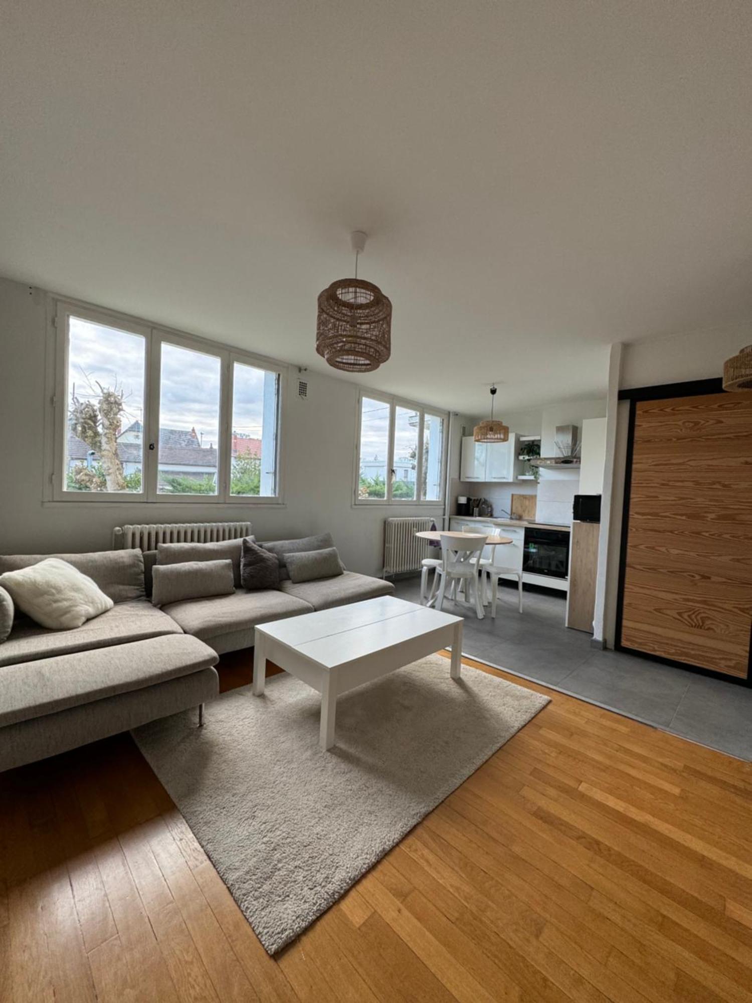 Appartement - Дижон Екстериор снимка